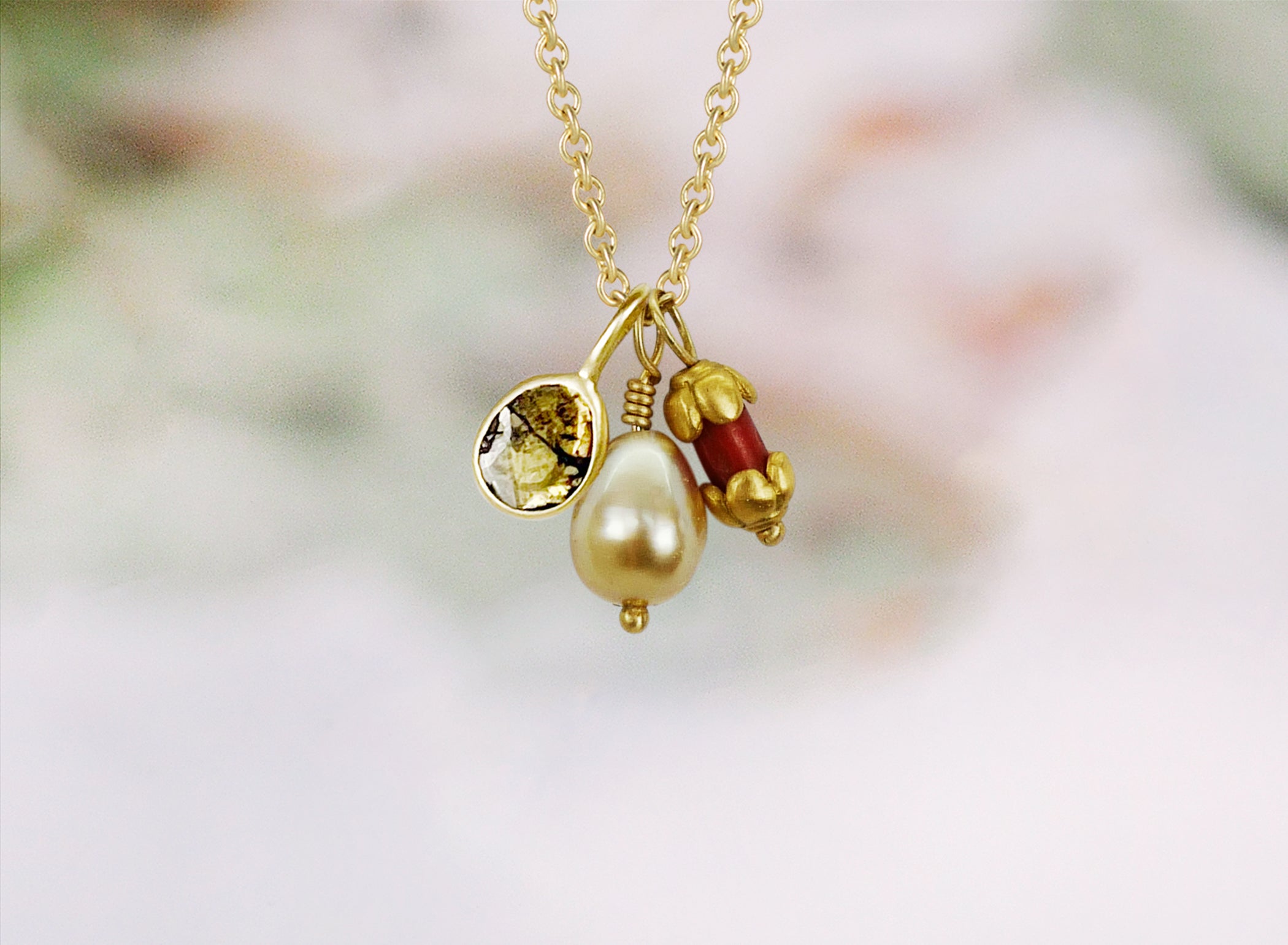 18K Pendants