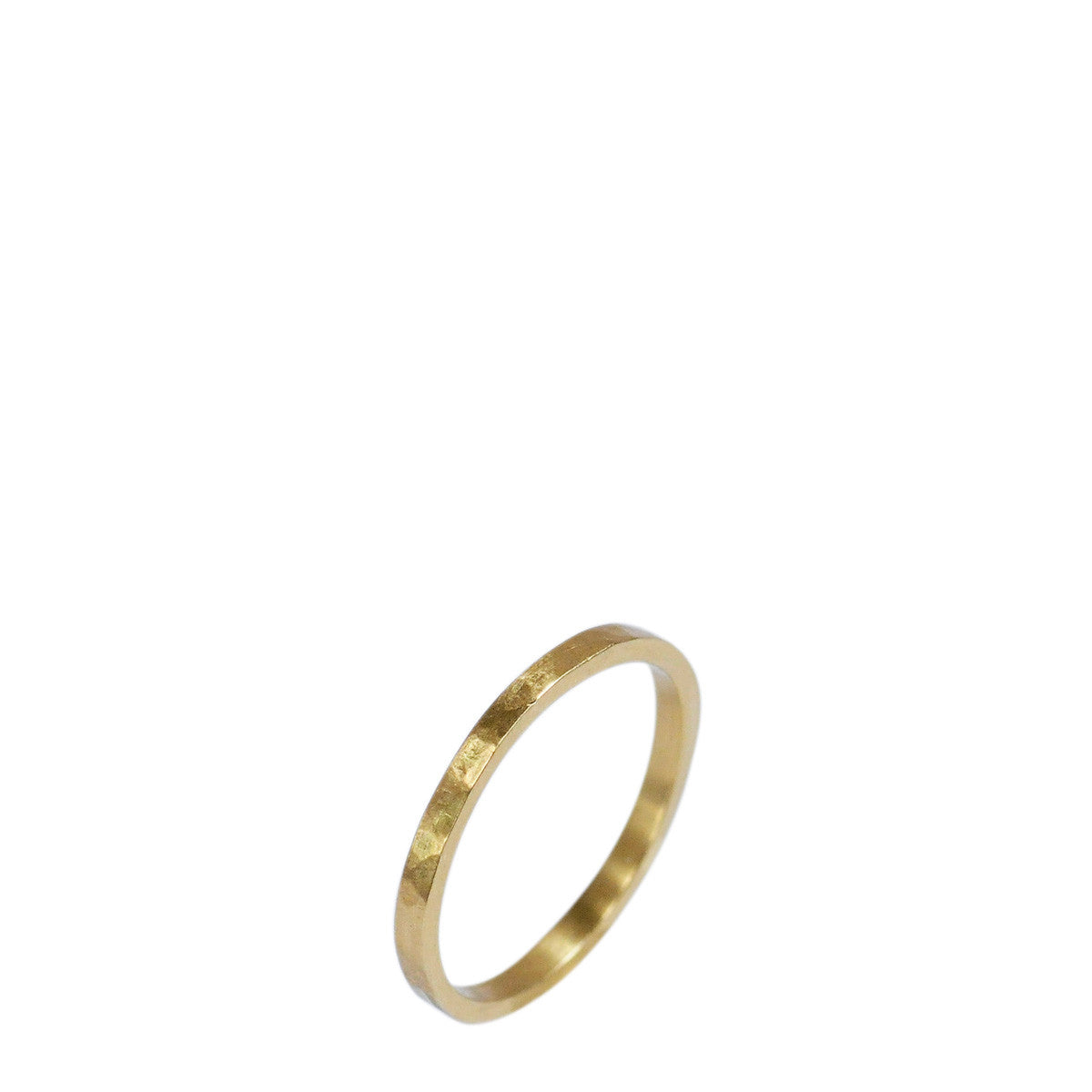 Men's 18K Gold Hammered Band